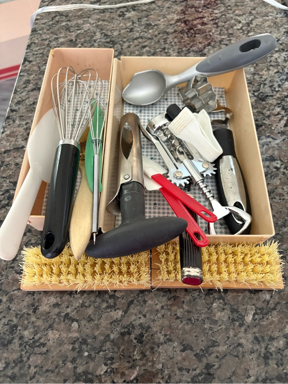 Assorted Black and Gray Kitchen Tool Set - Multi-Piece Home Kitchen Accessories